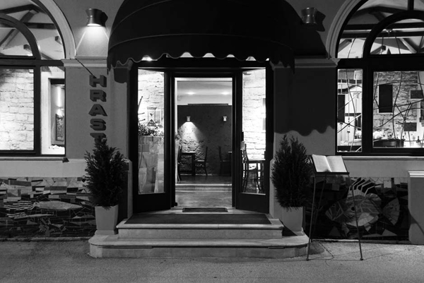 Restoran Hrast